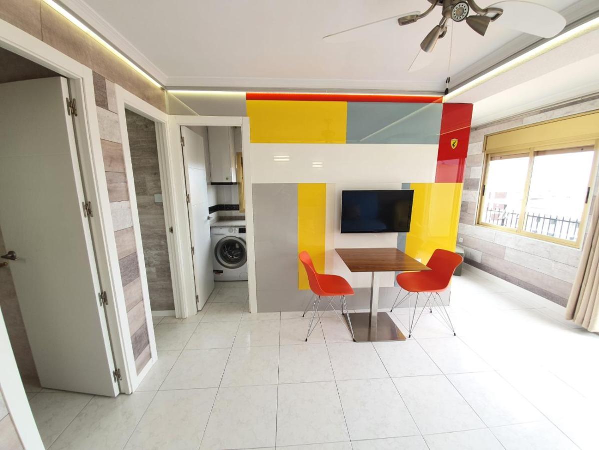 Apartamento En Salou Con Las Vistas Al Port Aventura Kültér fotó