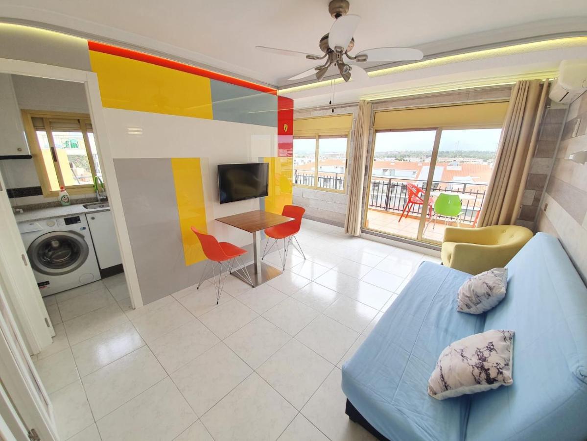 Apartamento En Salou Con Las Vistas Al Port Aventura Kültér fotó