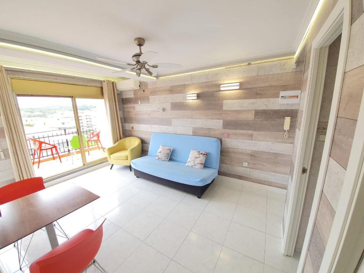 Apartamento En Salou Con Las Vistas Al Port Aventura Kültér fotó