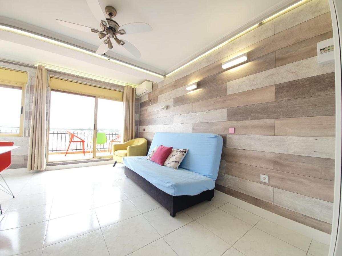 Apartamento En Salou Con Las Vistas Al Port Aventura Kültér fotó