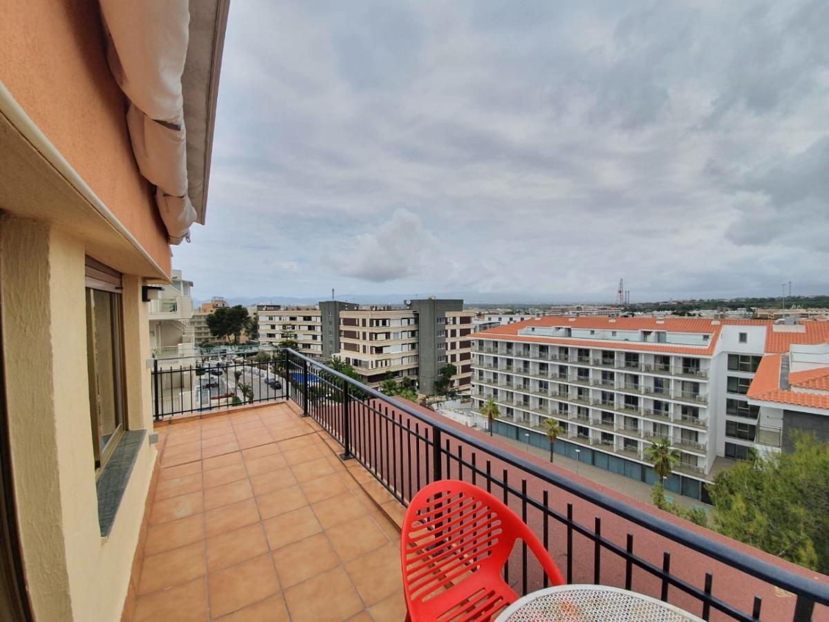 Apartamento En Salou Con Las Vistas Al Port Aventura Kültér fotó