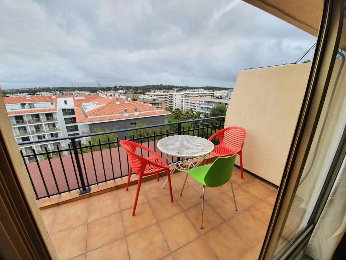 Apartamento En Salou Con Las Vistas Al Port Aventura Kültér fotó