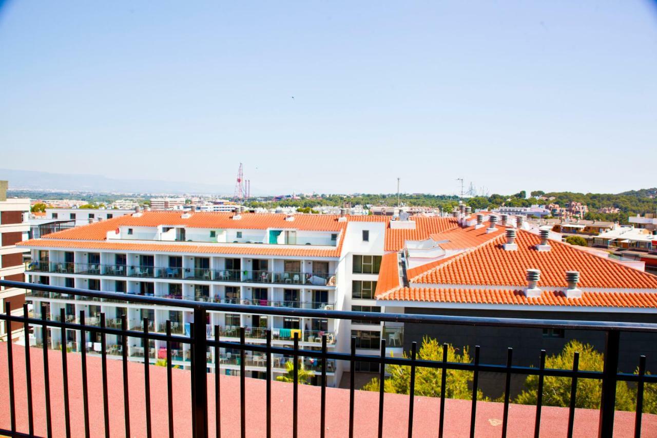 Apartamento En Salou Con Las Vistas Al Port Aventura Kültér fotó