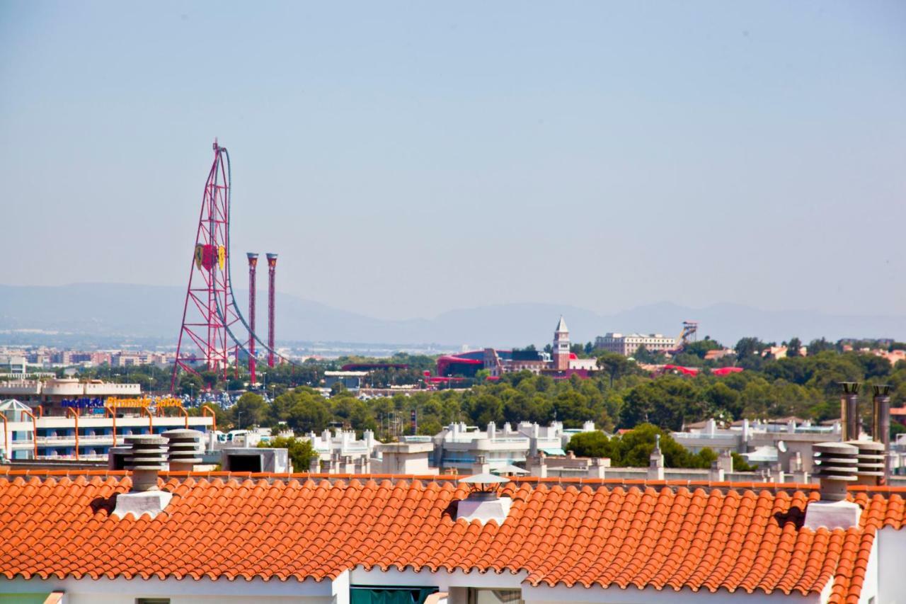 Apartamento En Salou Con Las Vistas Al Port Aventura Kültér fotó