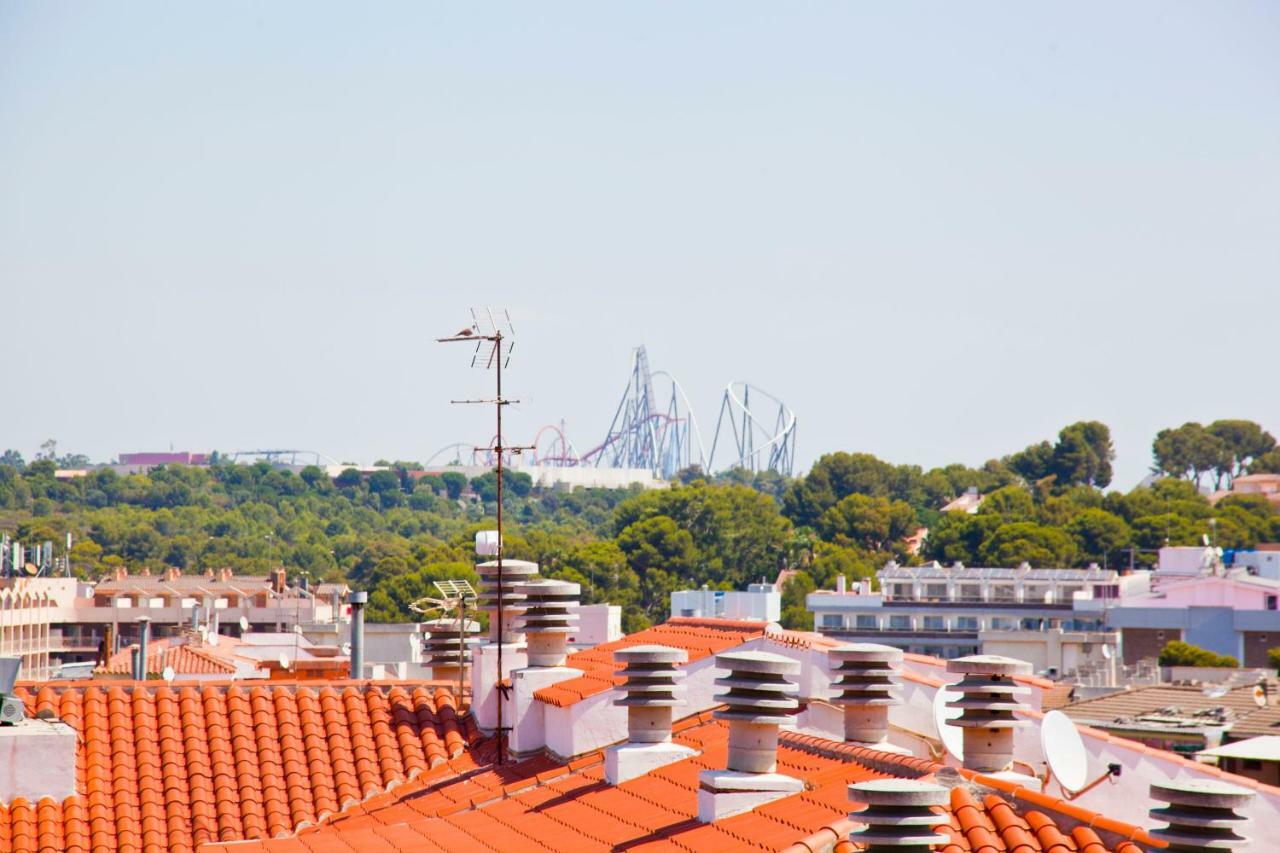 Apartamento En Salou Con Las Vistas Al Port Aventura Kültér fotó